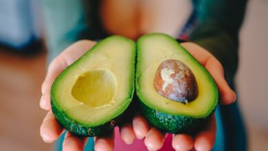 avocado, halves, cross section