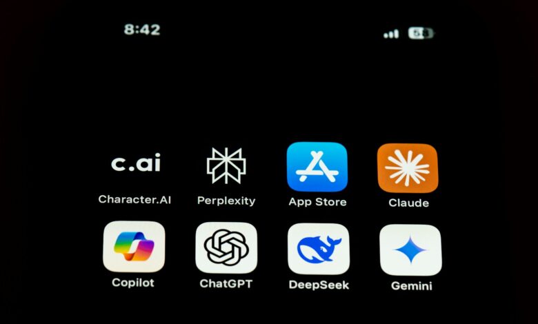 A close up of a cell phone with icons on it
